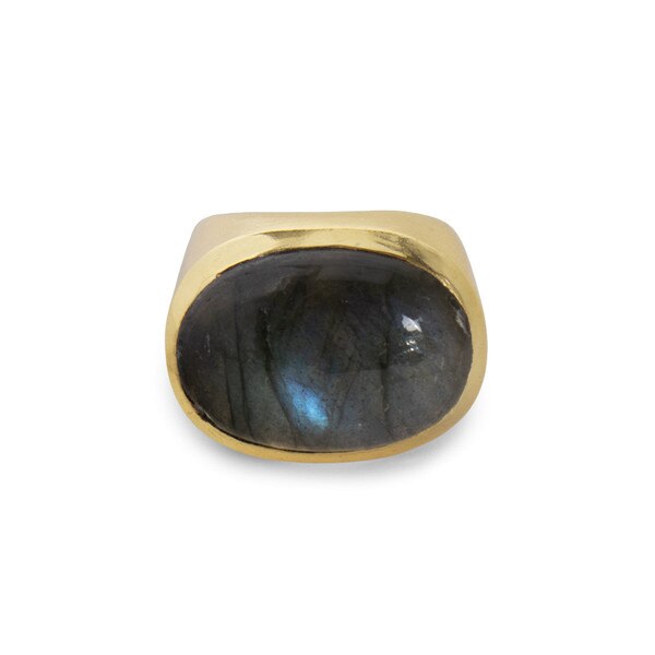 Aries Ring (Labradorite) Lifestyle 196